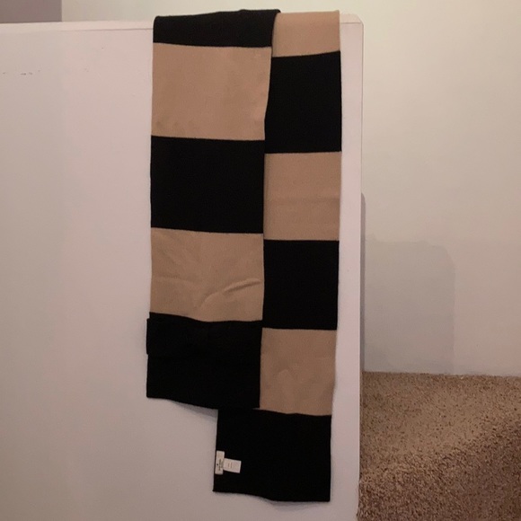 Kate spade wool black and cream scarf with bow - Picture 3 of 5